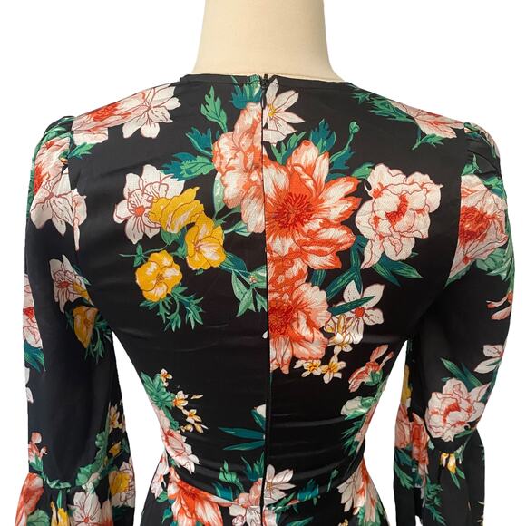 NWOT PrettyLittleThing Floral Fit Flare Dress in Black Puff Sleeve Back Zip Sz 2 - Picture 9 of 11